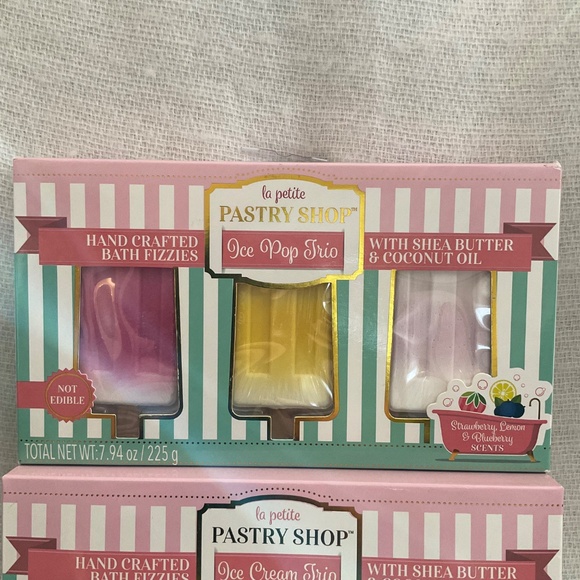 NEW La Petite Pastry Shop Ice Cream Trio Ice Pop Trio Bath Fizzies Two Boxes - Picture 4 of 12